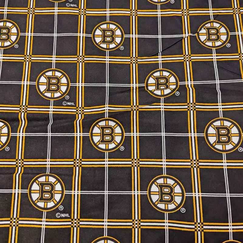 Boston Bruins on Black Flannel 1/2 Yard