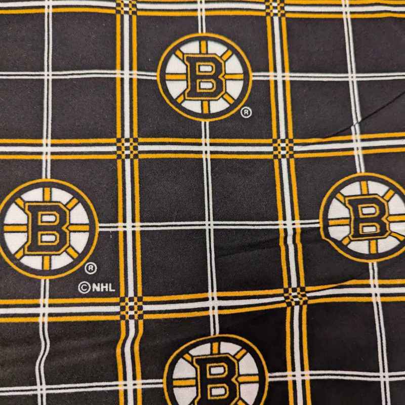 Boston Bruins on Black Flannel 1/2 Yard