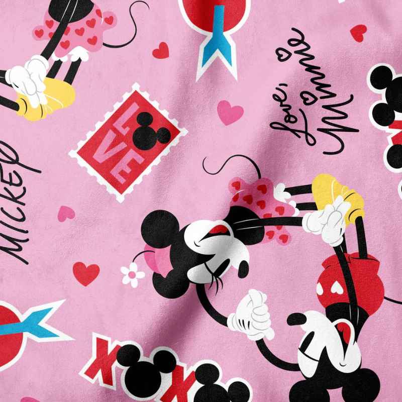 Disney - Mickey Mouse Valentine XOX in Pink | Fabric Design Treasures