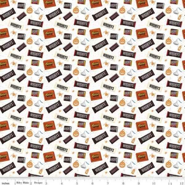 Hershey Fabric Celebrate with Hershey Candy Toss White